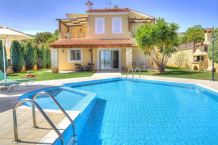 Villa Anemoni - Pool front